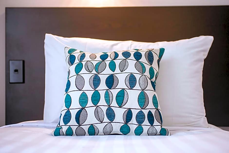 White Heron Motor Lodge