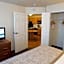 Candlewood Suites Springfield By IHG