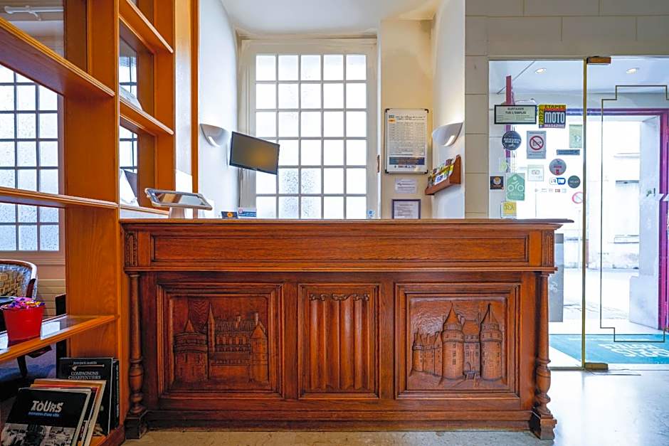 Logis Hôtel Des Châteaux De La Loire