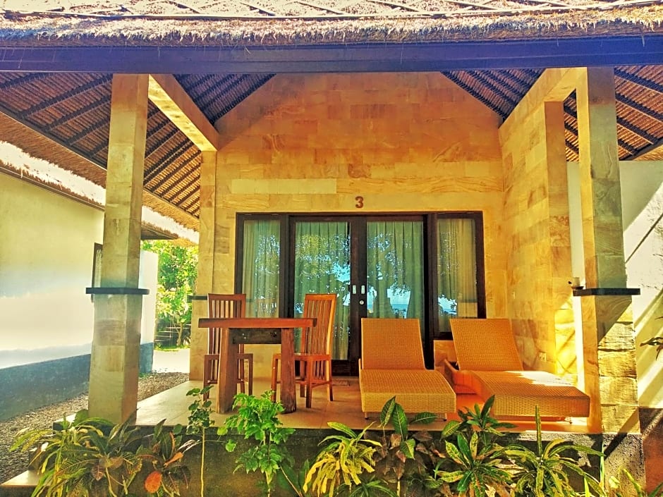 Jemeluk Beach Bungalows