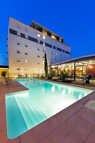 Hotel Gatsby by HappyCulture