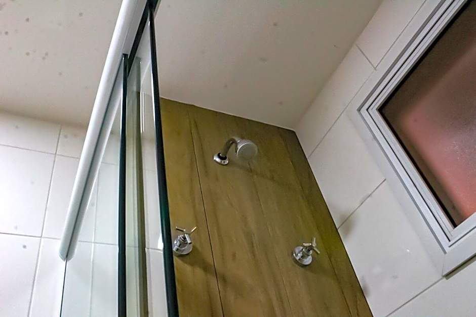 2 dormitórios-wifi 250mega- garagem-Jardim América