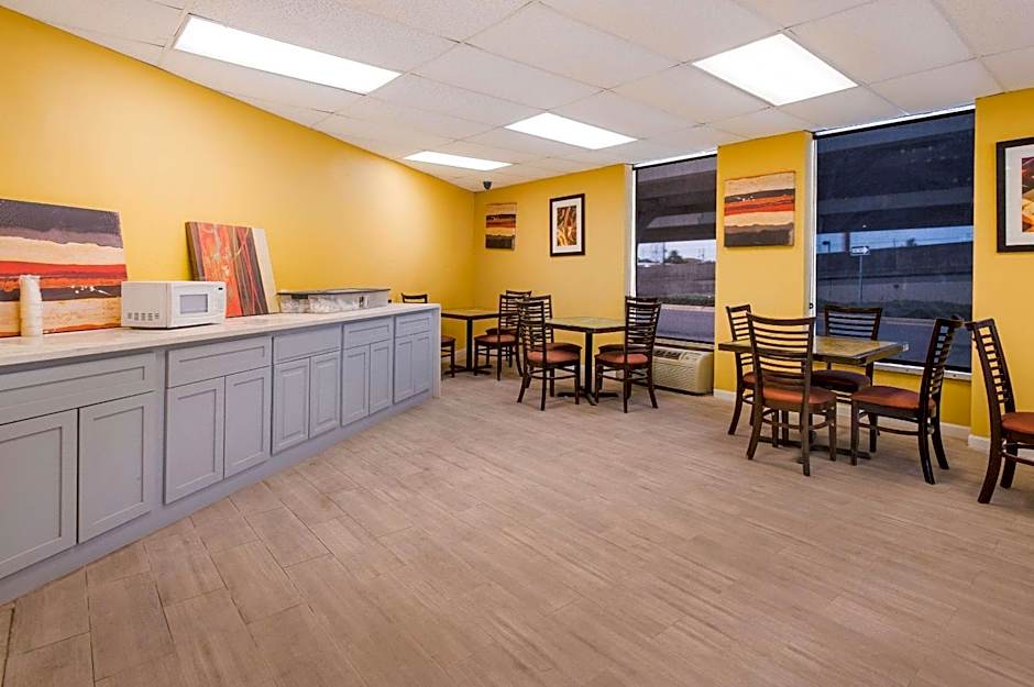 Econo Lodge Gretna - New Orleans