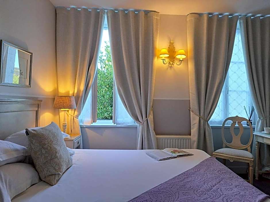 Hôtel Traiteur Les Ormes, The Originals Relais