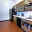 Candlewood Suites-West Springfield By IHG