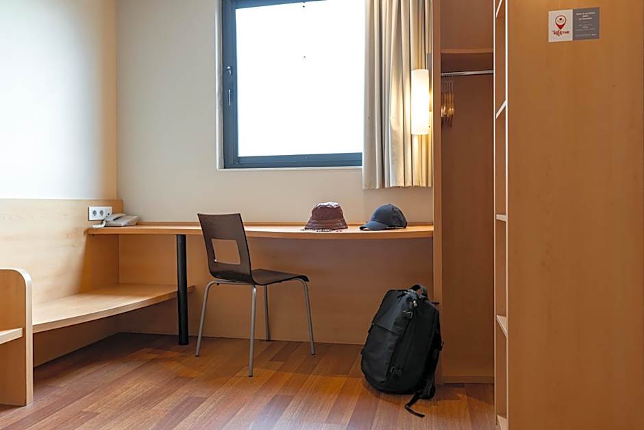 ibis Barcelona Ripollet