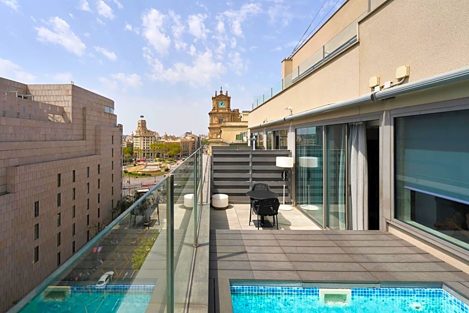 Catalonia Square