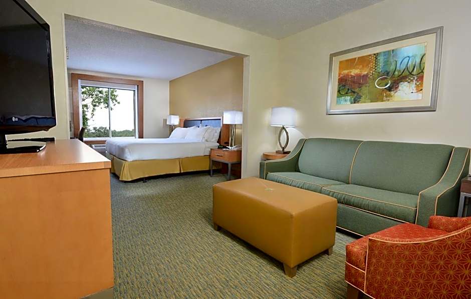 Holiday Inn Express Hotel & Suites High Point South By IHG