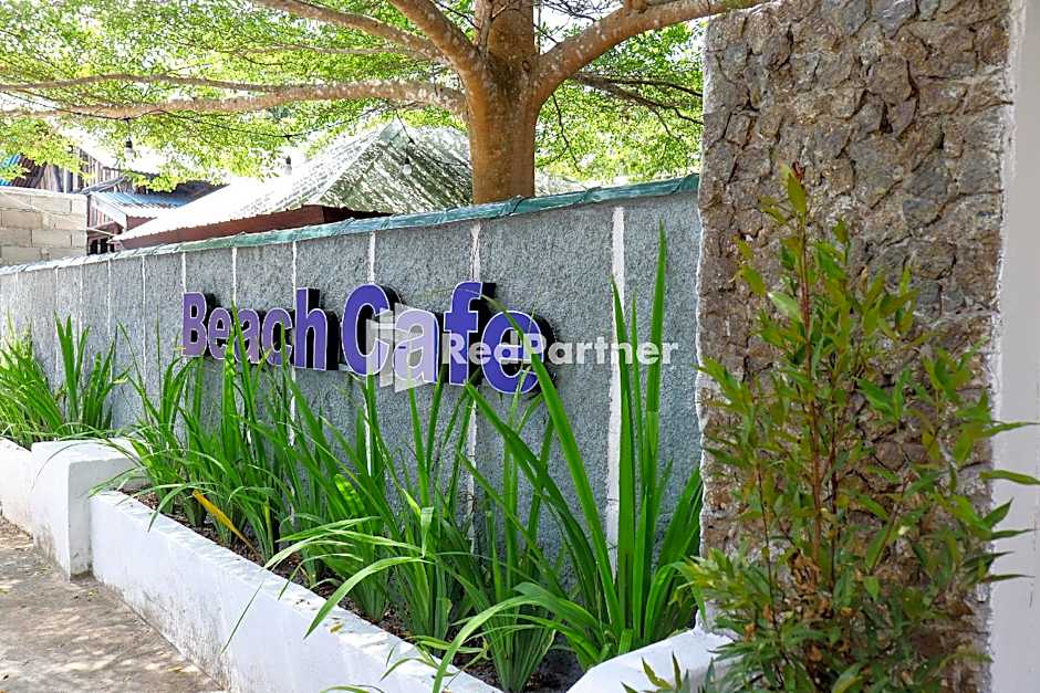 Sahabat Pantai Guest House Mitra RedDoorz