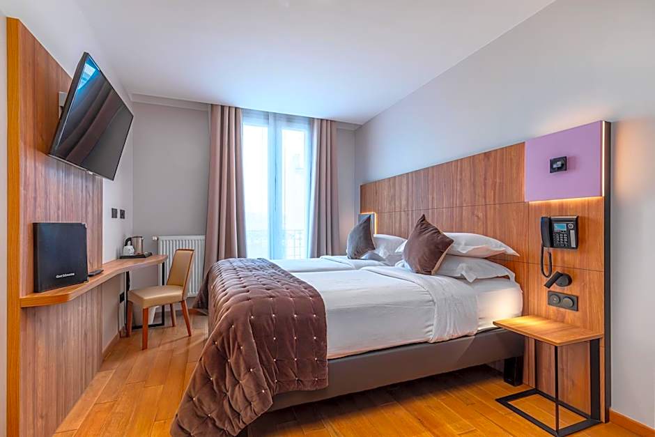 Photo 1 of 11 of Comfort 2 Beds