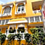 Chitra Katha Hotel
