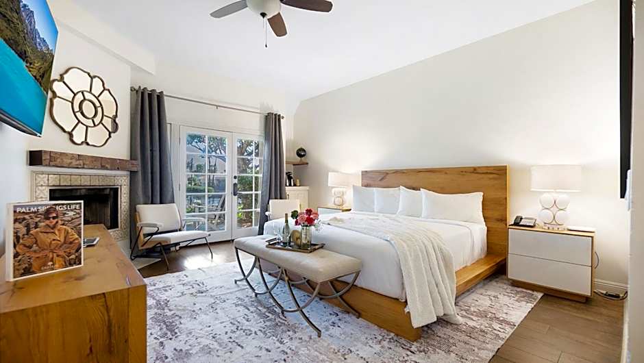 The Chateau at Lake La Quinta