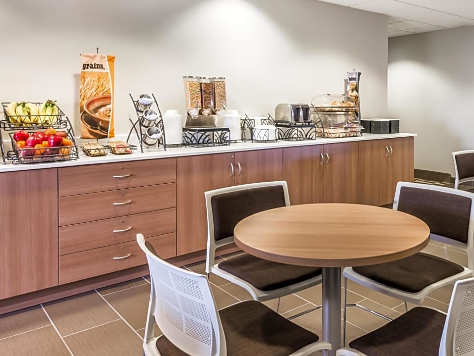 Microtel Inn & Suites by Wyndham Beaver Falls