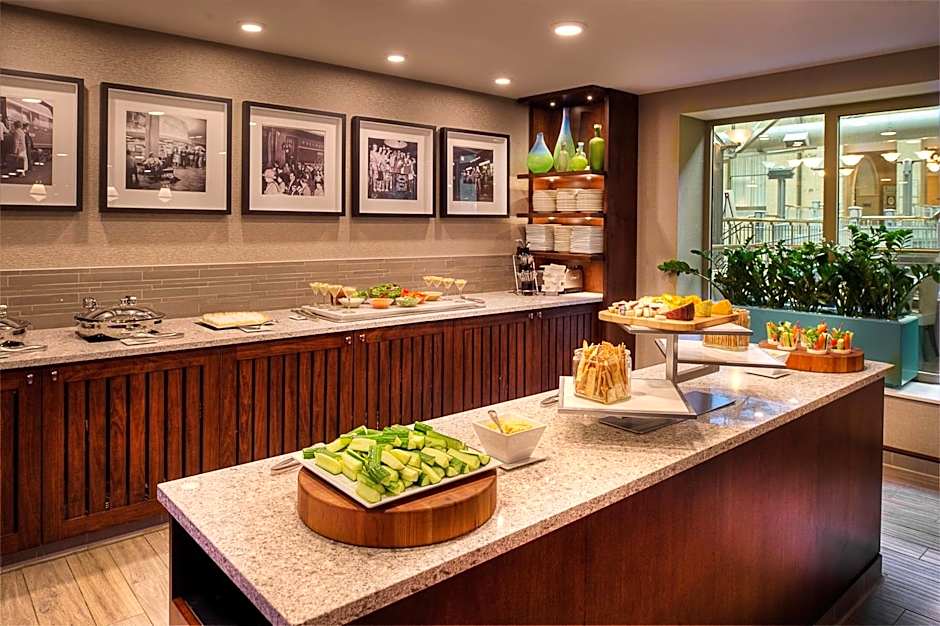 St Louis Union Station Hotel Curio Collection by Hilton