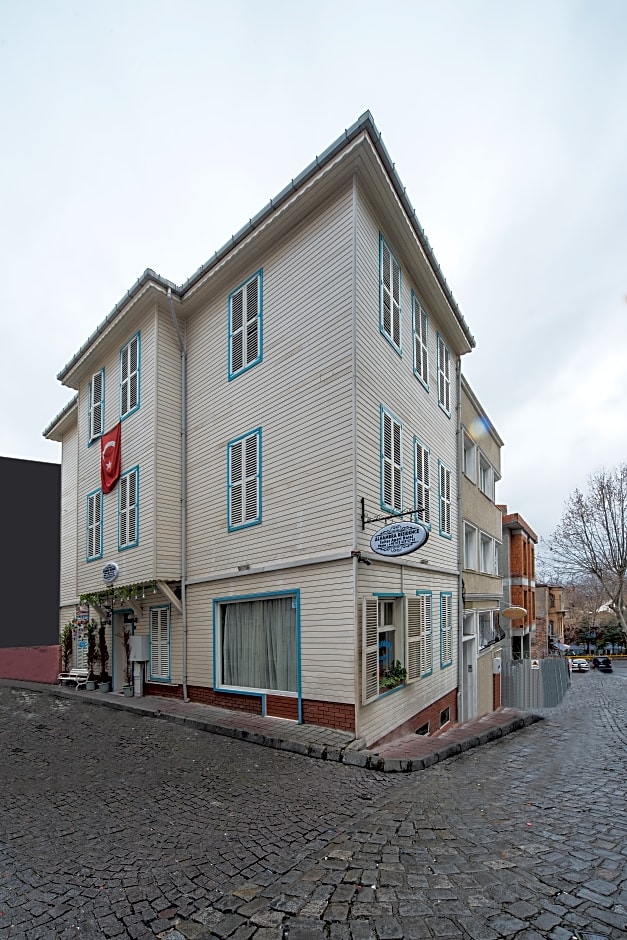 Alhambra Apart Hotel