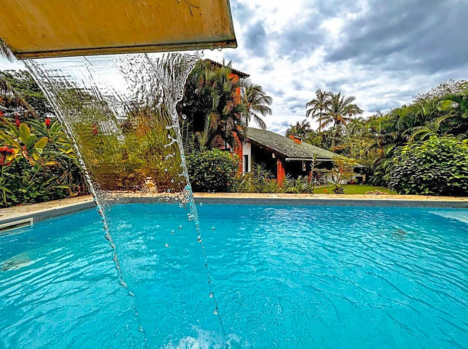 Casa a 180m da Praia do Toque Toque Pequeno SP