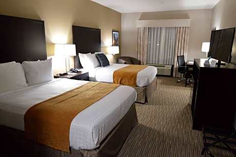 Wyndham Garden New Roads / False River