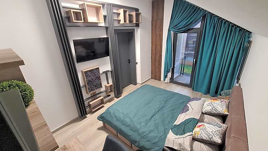 Complex Lunlo Village