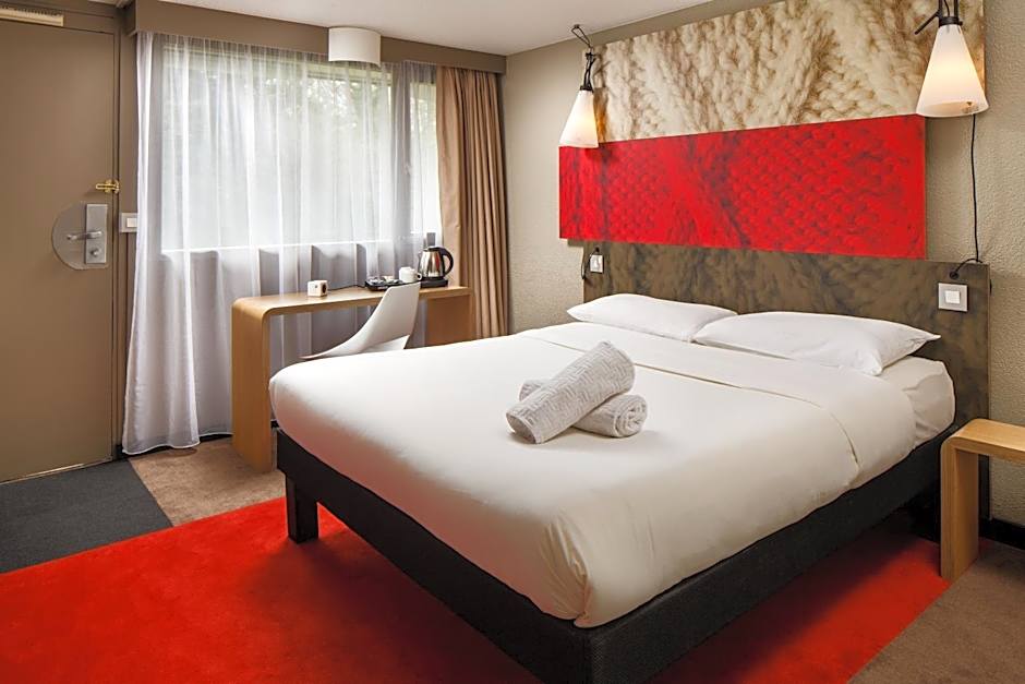 Ibis Coventry South Whitley Hotel