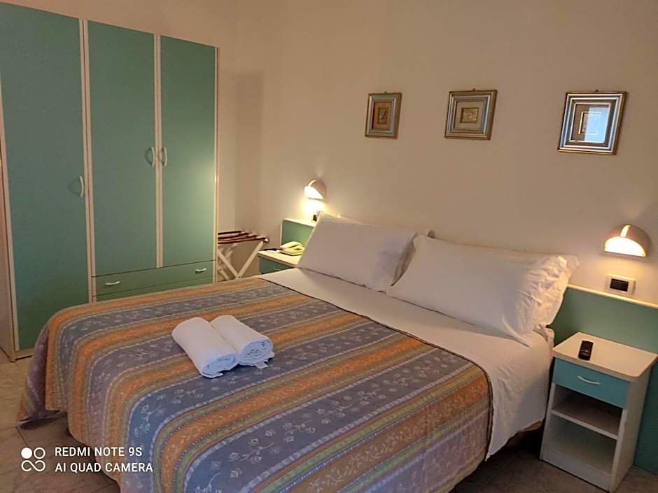 Kristalex Pet Family Hotel