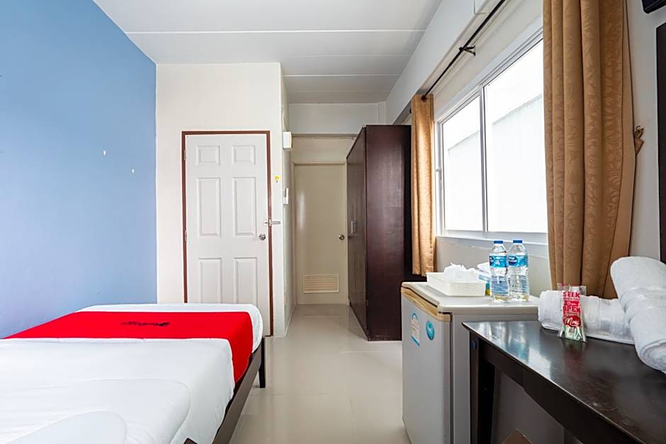 Si Fah at Bangsaen Hotel