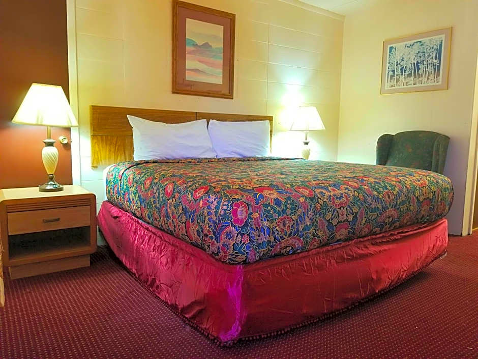Photo 1 of 3 of 1 King Bed