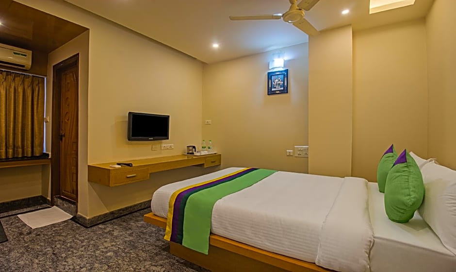Treebo Trend Kruthika Inn – Hyderabad, IA