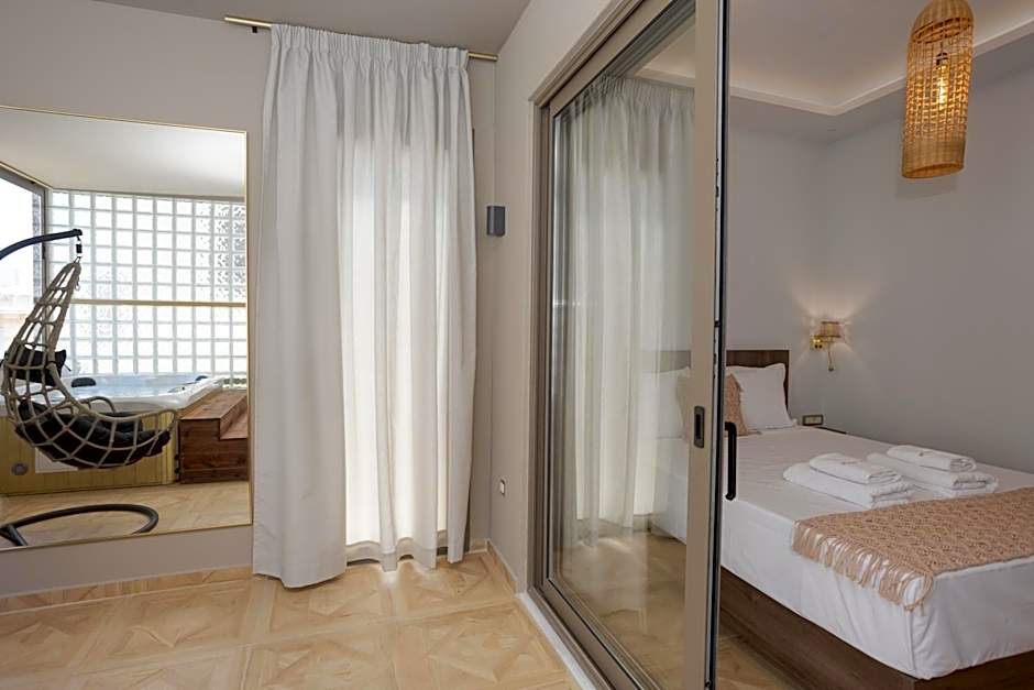 Royal Gold City Suites by Omilos Hotels