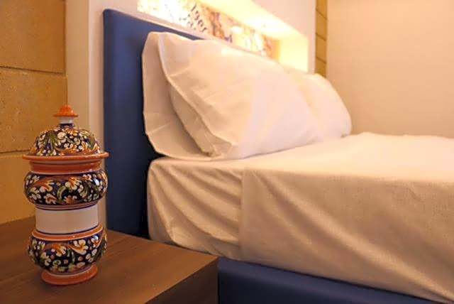 Mongibello Palace B&B