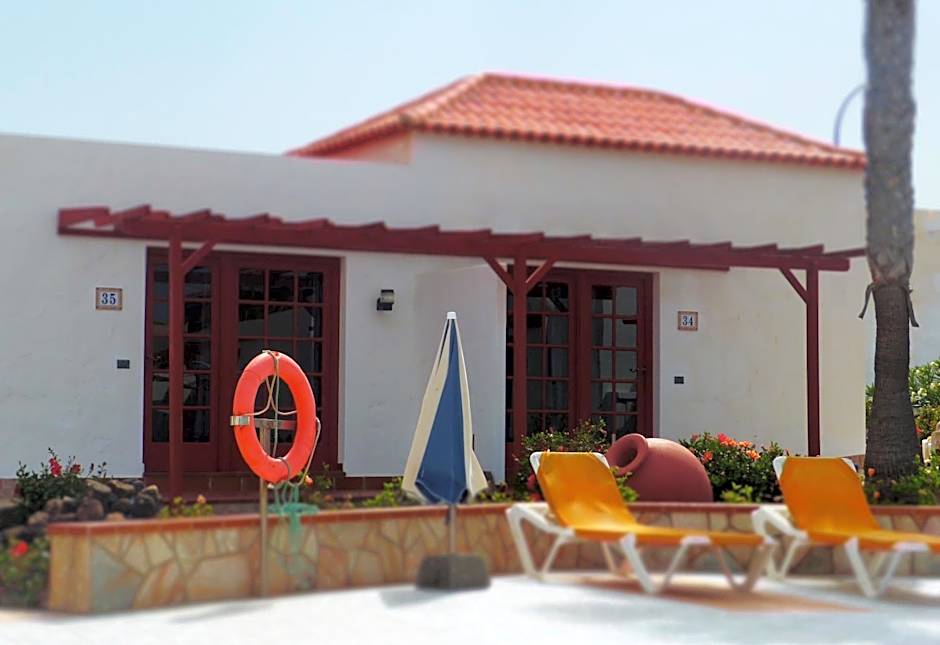 Bungalows Castillo Beach
