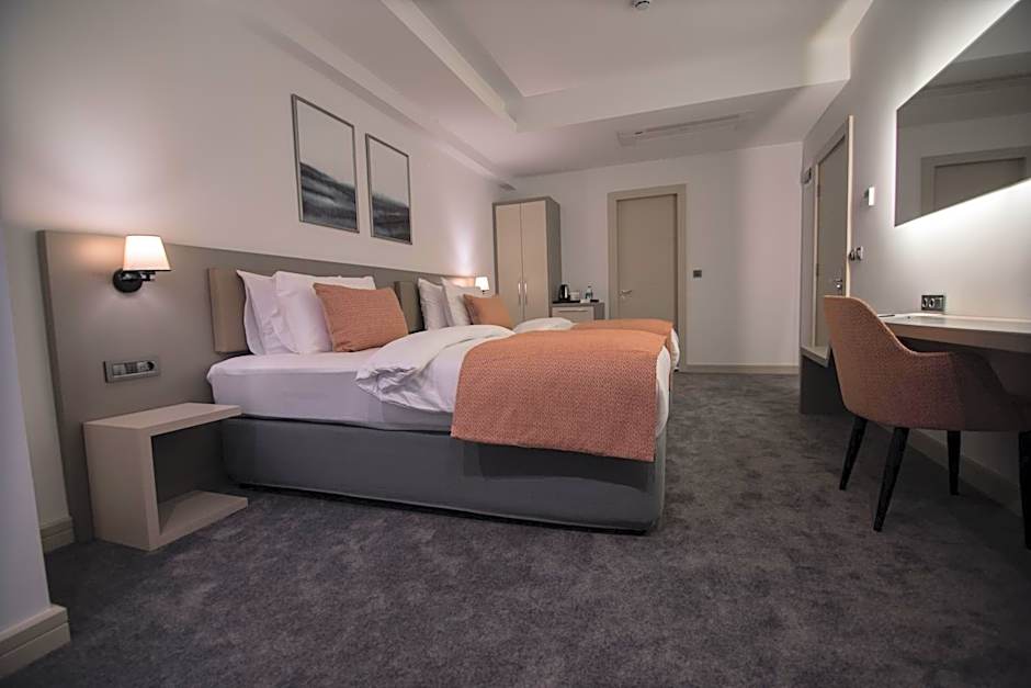 Dovv Hotel Busıness