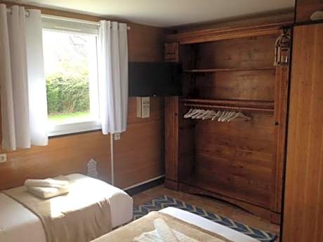 Quadruple Room - Disability Access