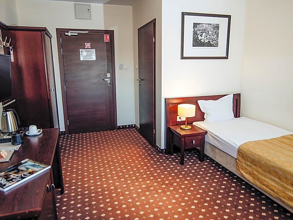 Photo 1 of 5 of Single Room - Hotel Rycerski