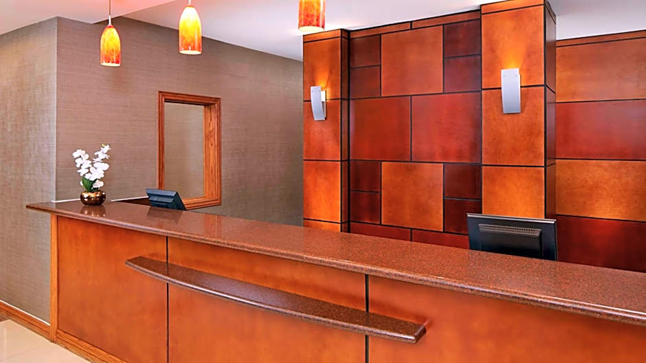 Best Western Hesperia-Victorville Suites