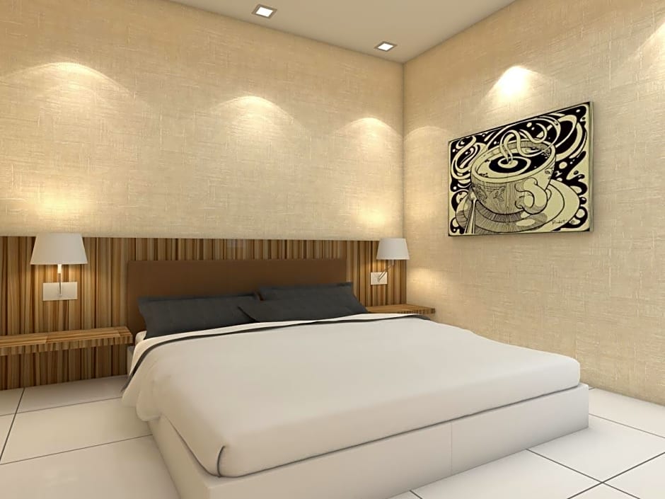 Cappuccino Hotel @ Mount Austin