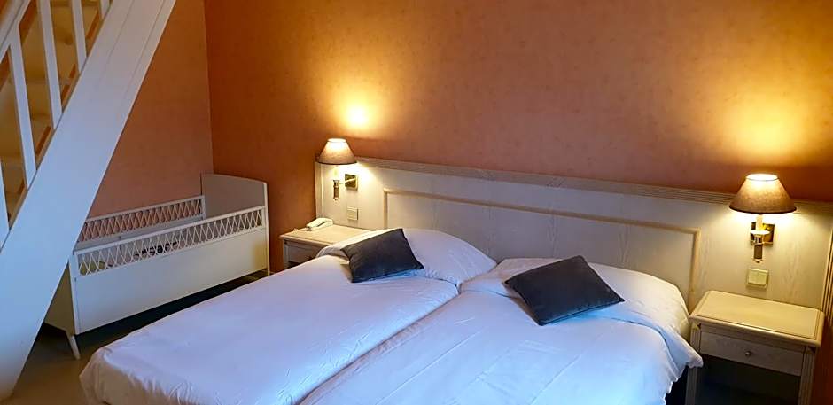 Logis L'Auberge Bourbonnaise