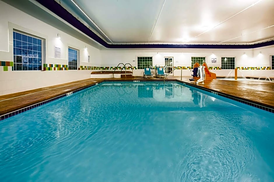 La Quinta by Wyndham St. Paul-Woodbury