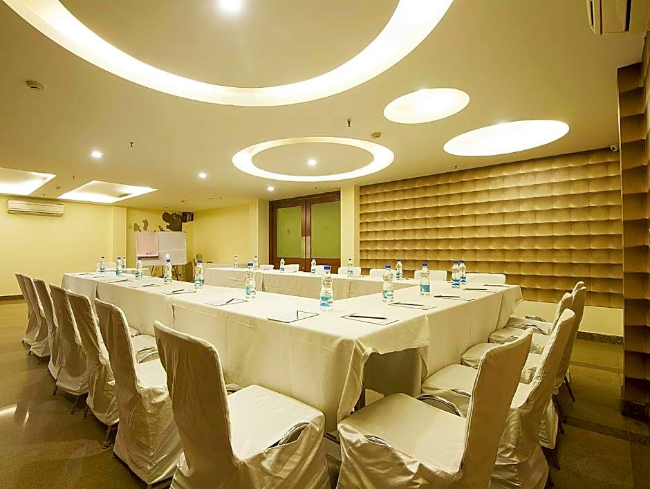 Alpina Hotels & Suites