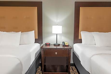 Queen Room with Two Queen Beds - Non-Smoking