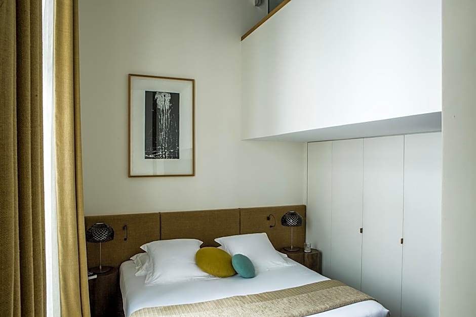 Hotel Marignan Champs-Elysees