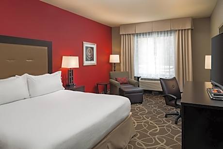 King Standard Non-Smoking