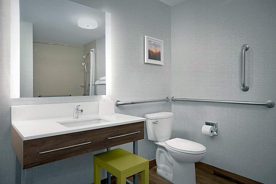 Hampton Inn By Hilton Yorkville