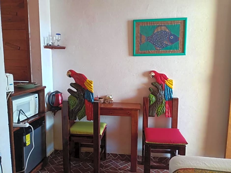 CANCUN GUEST HOUSE