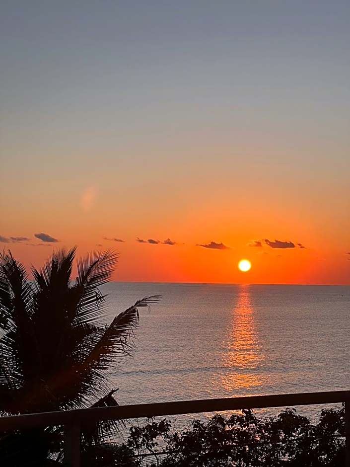 Suite Villa au bord de la mer chez Saloua