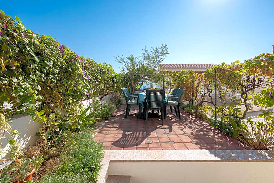 FBA Family Beach Apartments