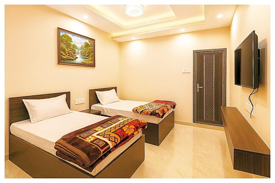 Goroomgo Banaras Residency Varanasi