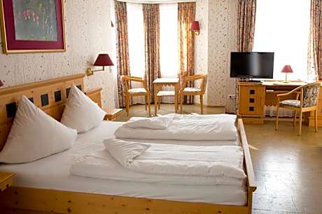 Deluxe Single Room
