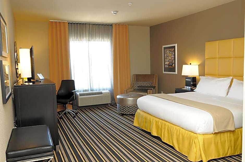 Holiday Inn Express Covington-Madisonville By IHG