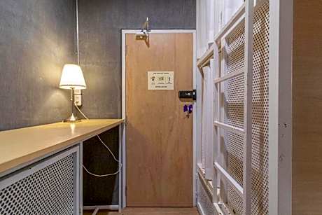 Bed in 4-Bed Mixed Dormitory Room