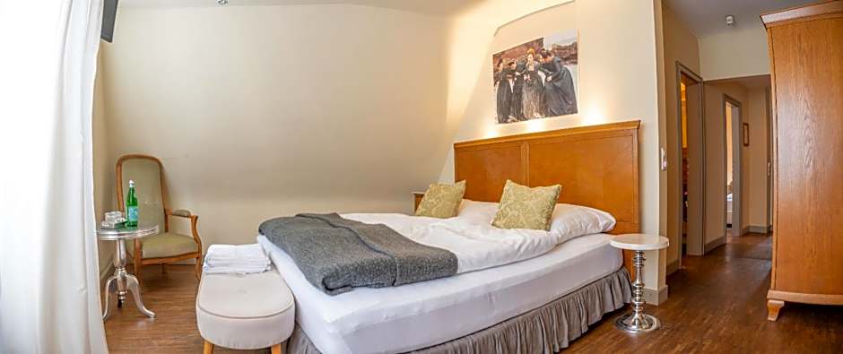 Friedrich von Schiller Hotel